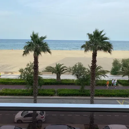 T2 Face à La Canet-en-Roussillon